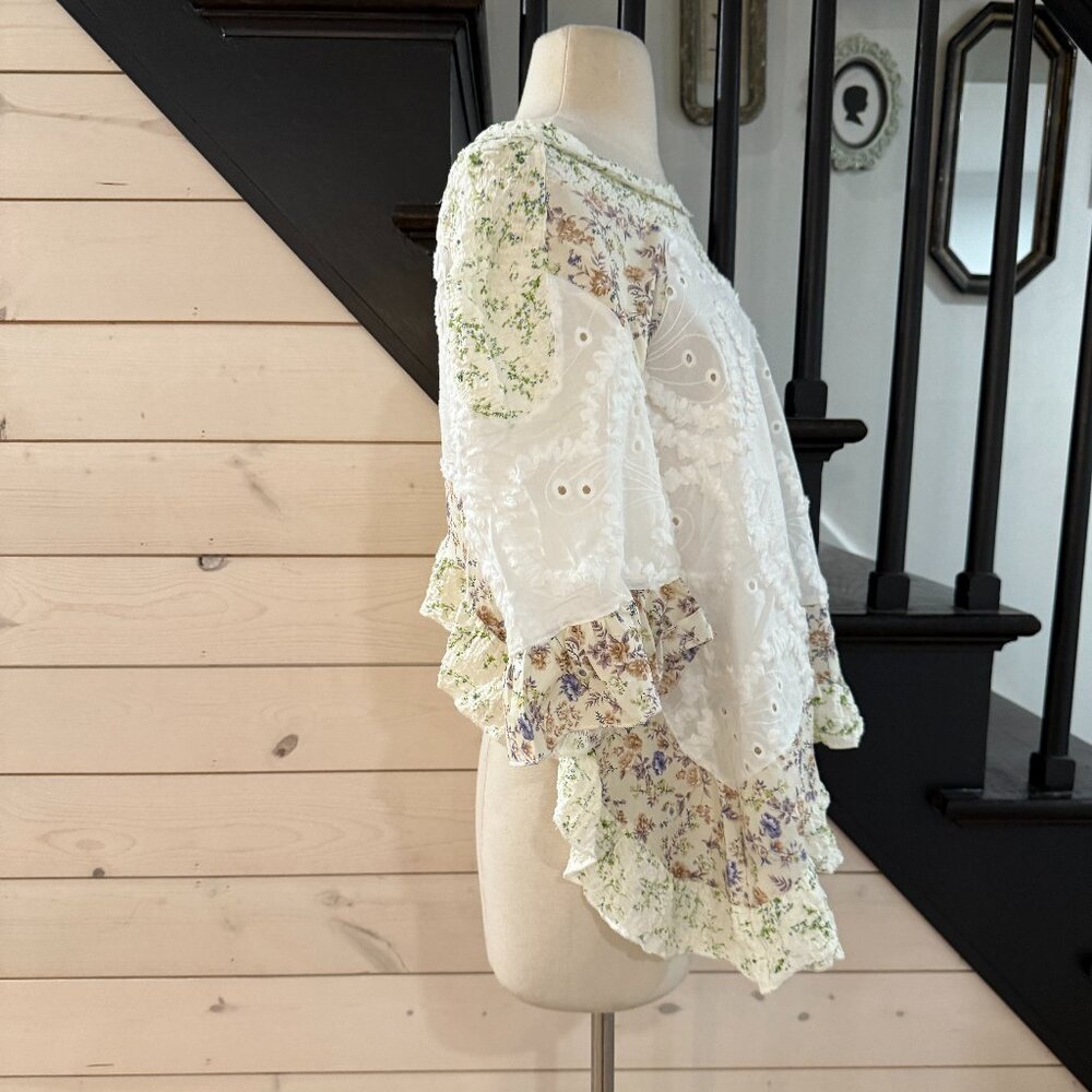 POL Lace Floral High Low Top Size Small - Picture 9 of 11